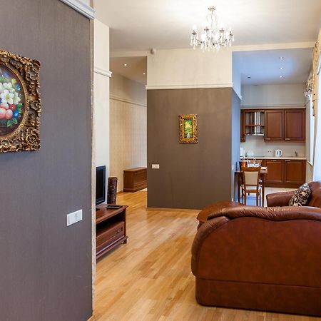 Central Apartments 2 X Free Parking X Self Check-In 24H By H&H 빌뉴스 외부 사진