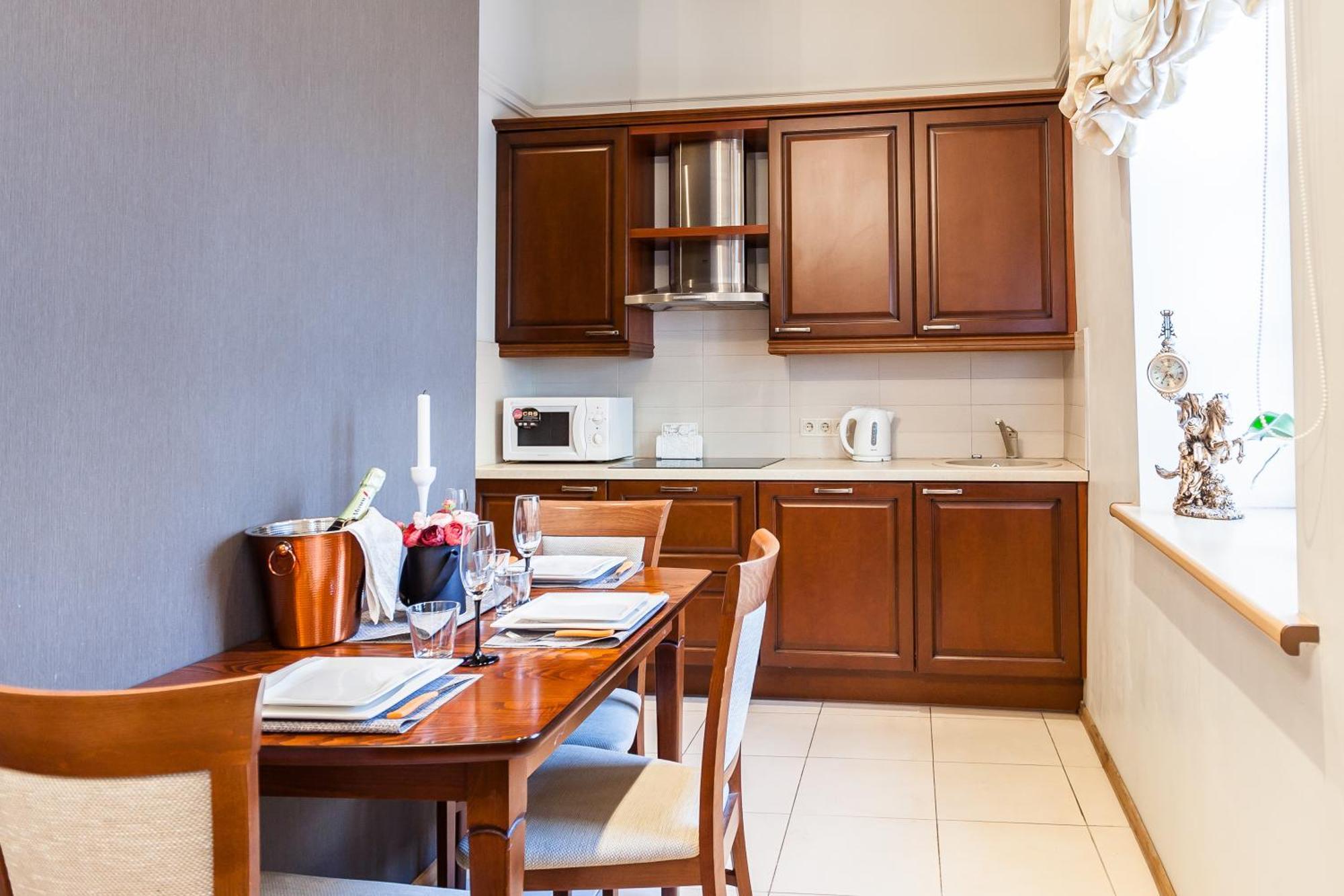 Central Apartments 2 X Free Parking X Self Check-In 24H By H&H 빌뉴스 외부 사진