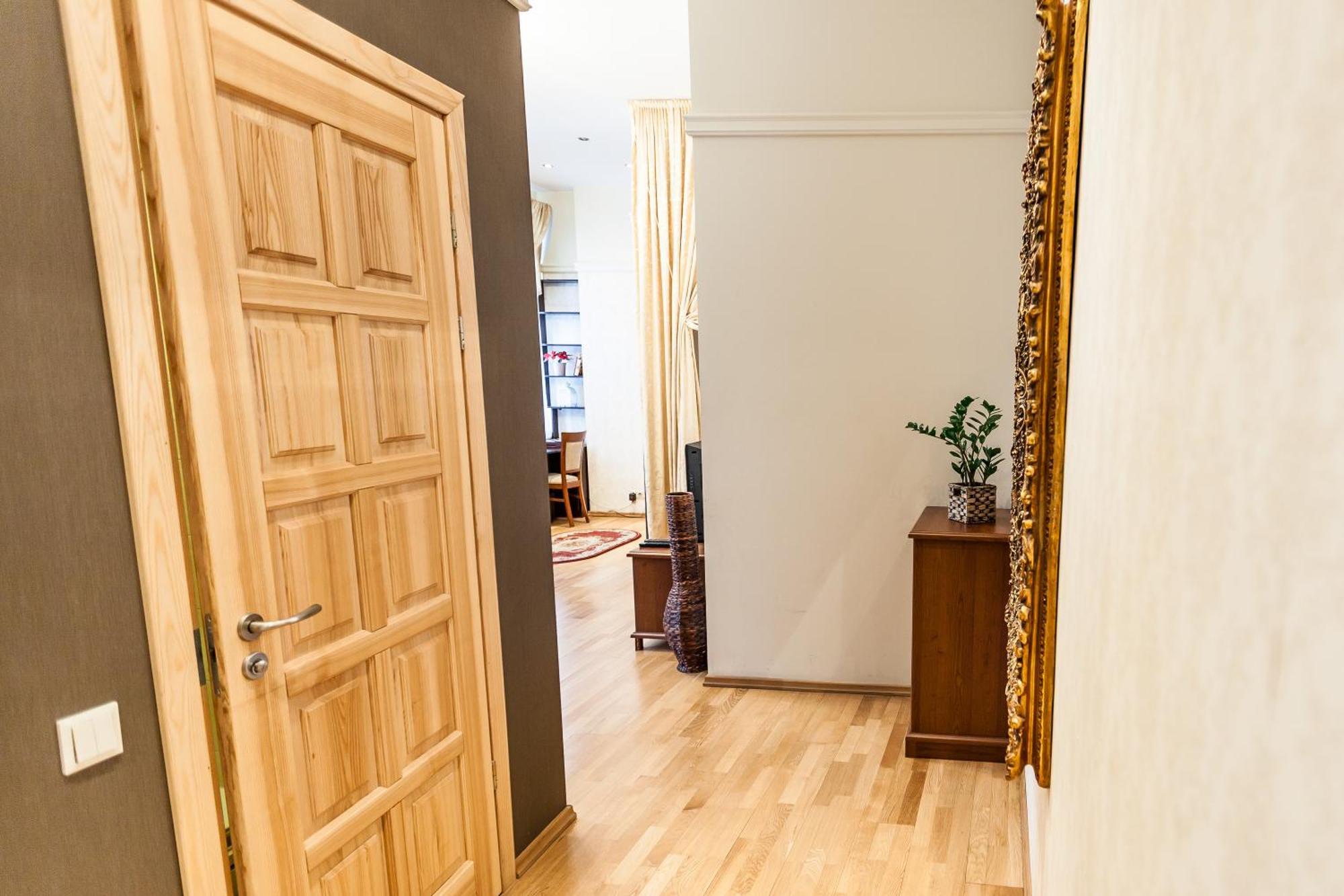 Central Apartments 2 X Free Parking X Self Check-In 24H By H&H 빌뉴스 외부 사진