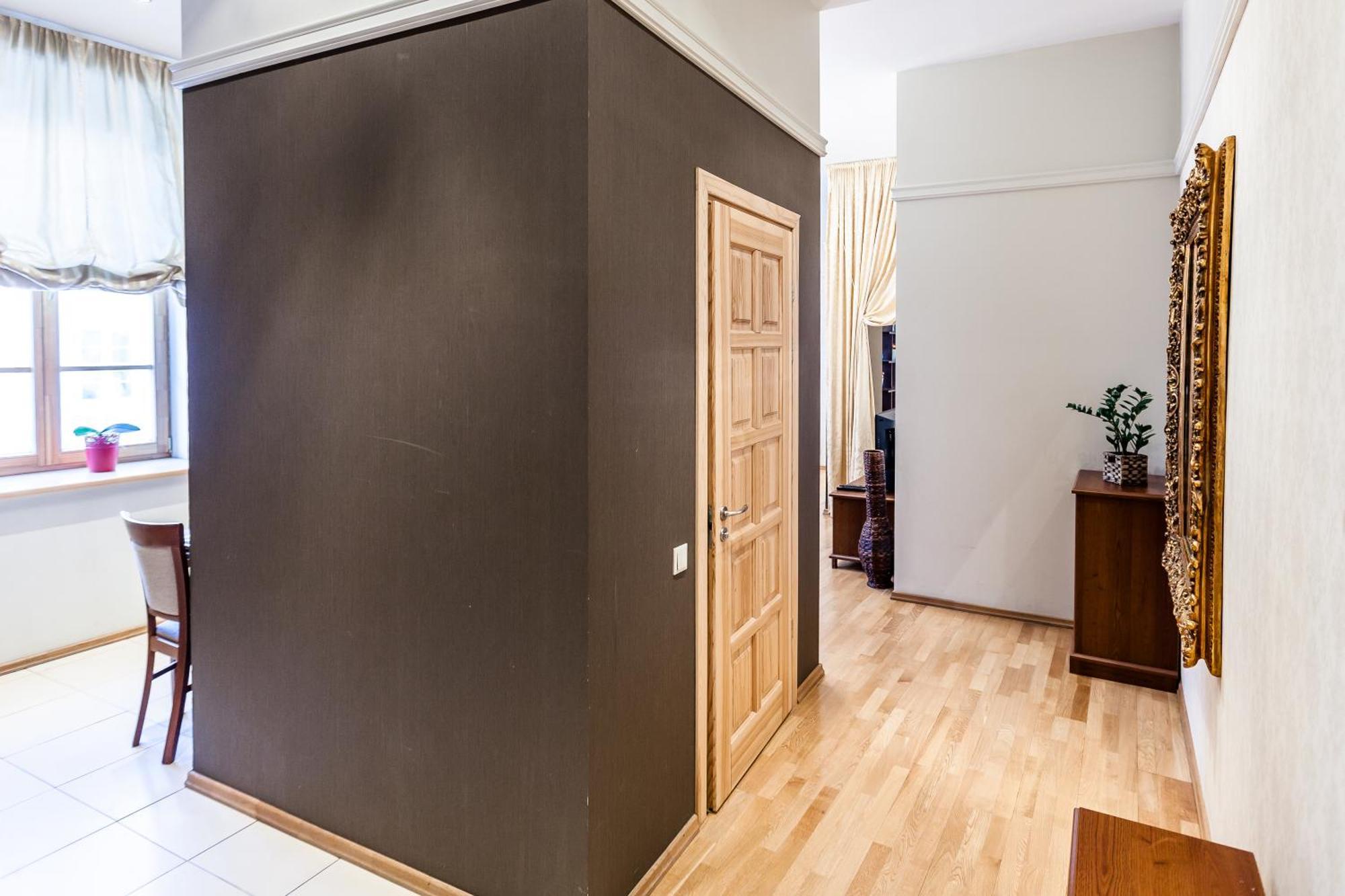Central Apartments 2 X Free Parking X Self Check-In 24H By H&H 빌뉴스 외부 사진